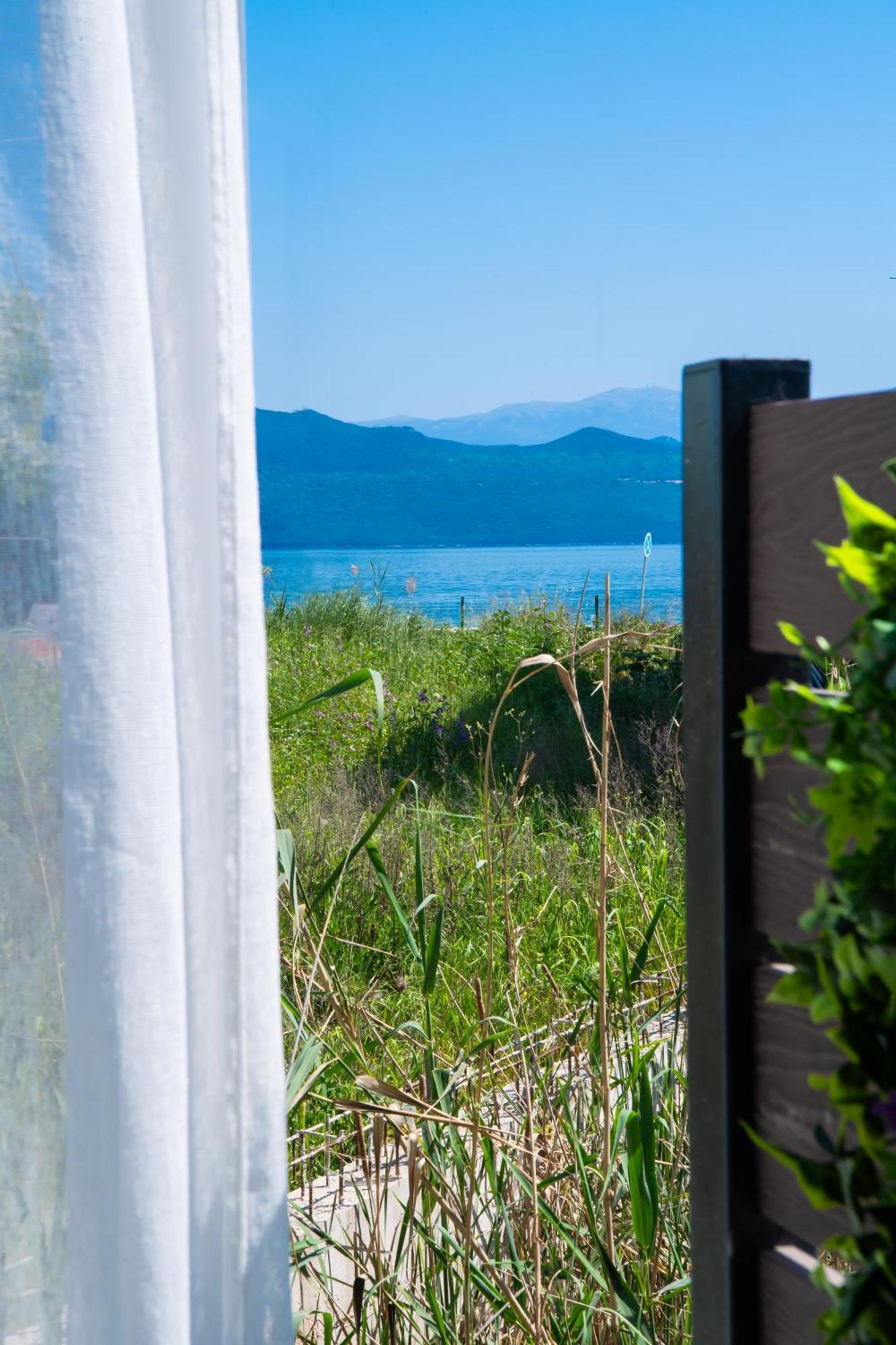 Blue Horizon Seaside Suite By Imagine Lefkada Nikiana Extérieur photo